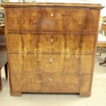 841 4239 CHEST OF DRAWERS